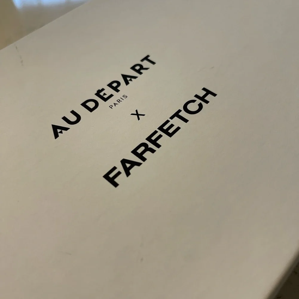 AU DEPART X FARFETCH EMBOSSED JEWELRY BOX - Picture 8 of 8